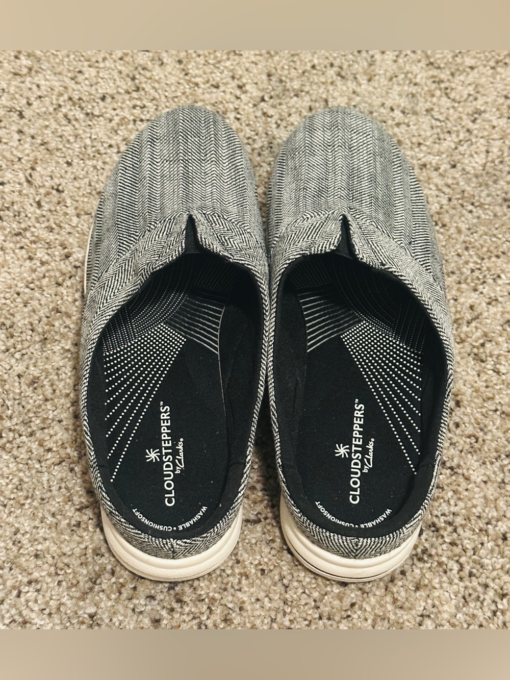 🔥Cloudsteppers by Clarks Men's Black & White Herringbone Slip-On Loafers🤩